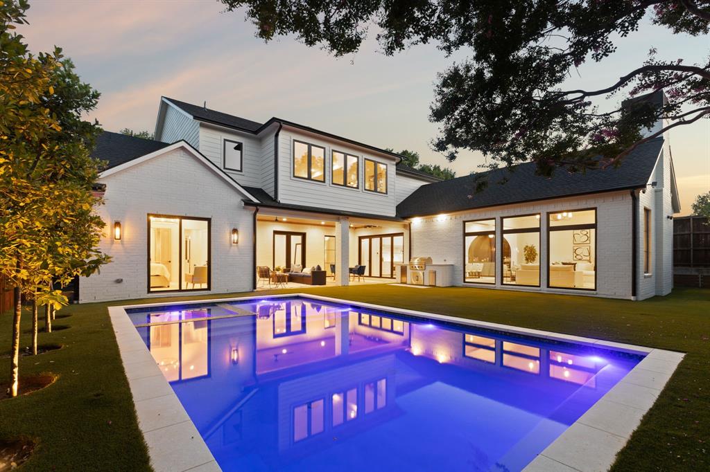 BOB O LINKS ESTATES - Residential