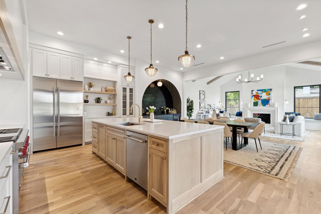 BOB O LINKS ESTATES - Residential