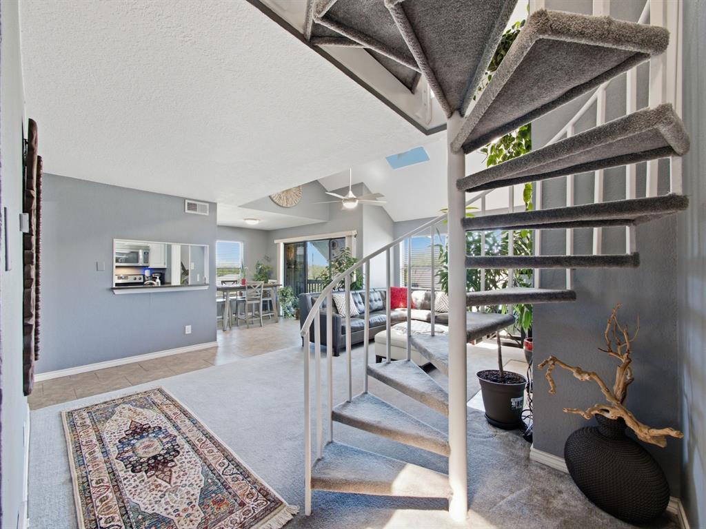 1104 Signal Ridge Place 1104