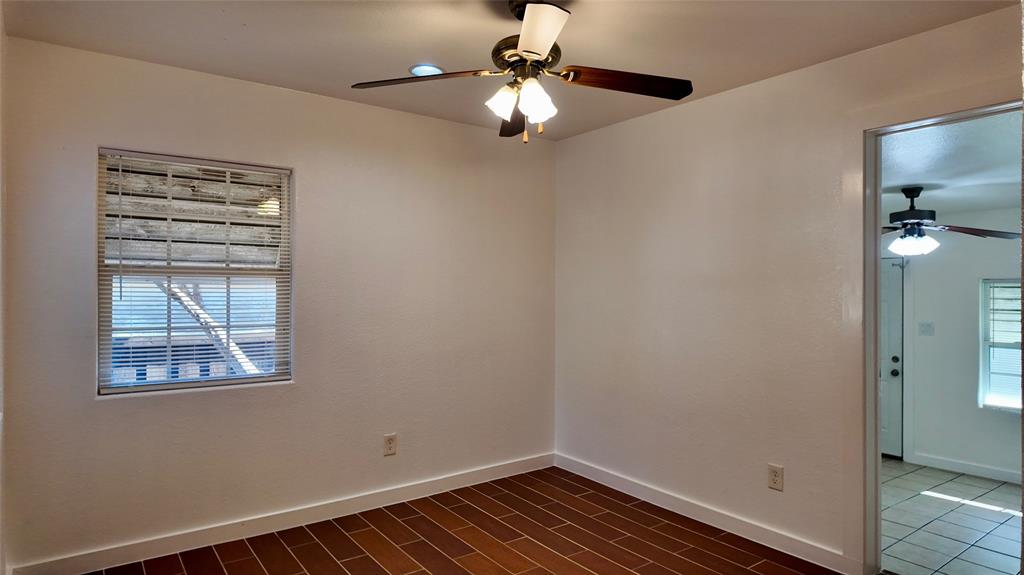 Clearview Park Add 03 Instl - Residential