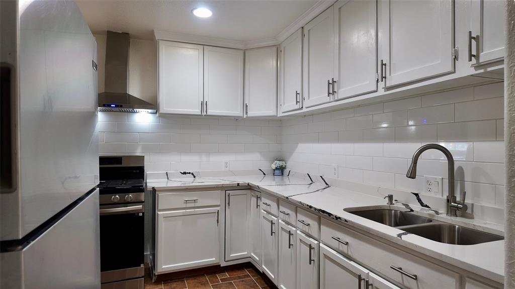 Clearview Park Add 03 Instl - Residential