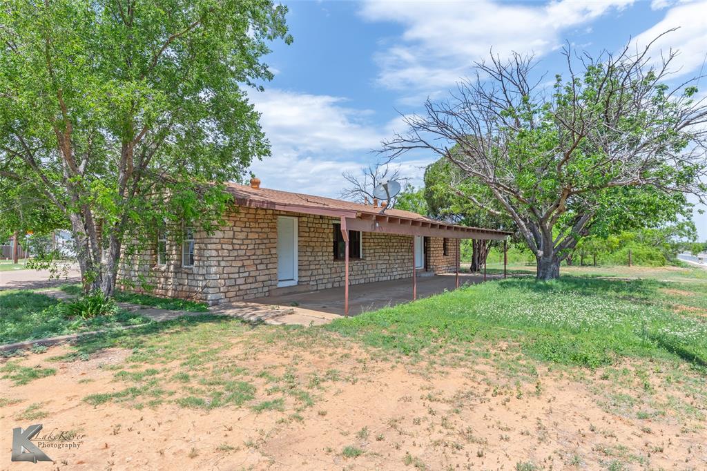 415 Sweetwater Road