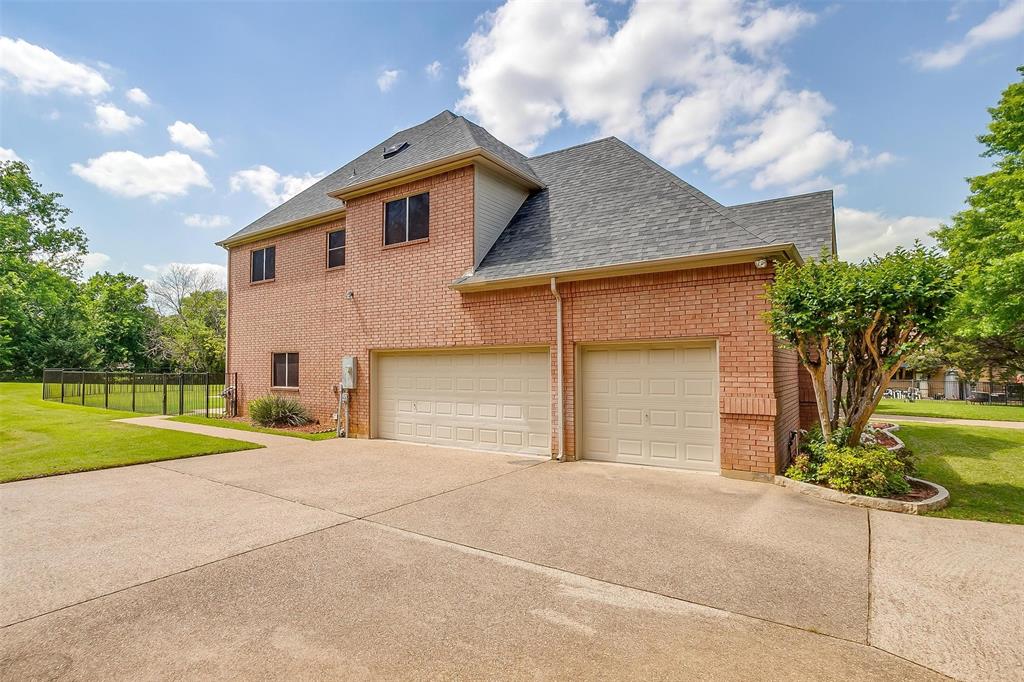 125 N Creekwood Drive