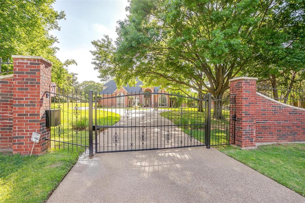 125 N Creekwood Drive