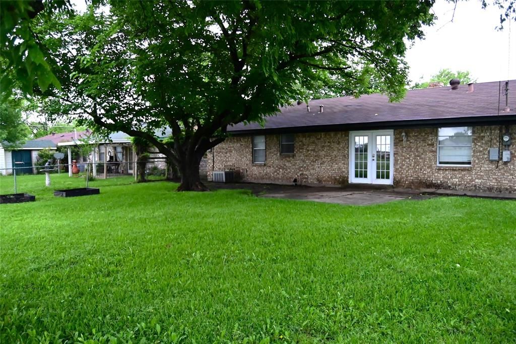 Photo of 2216 Motley Drive, Mesquite, TX 75150 (MLS # 21250654)