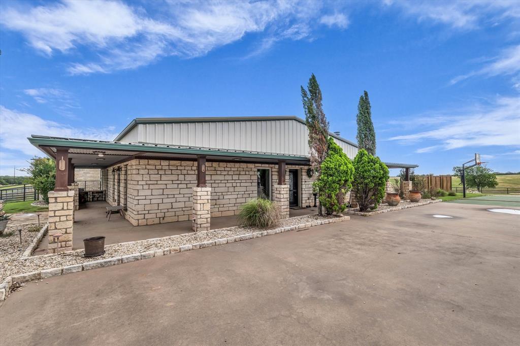 2820 Talbert Ranch Road