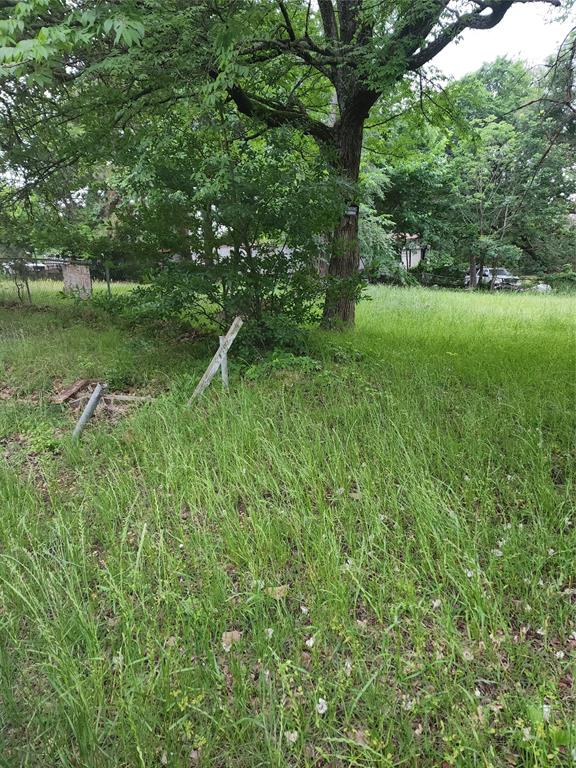 148 Lake Forest