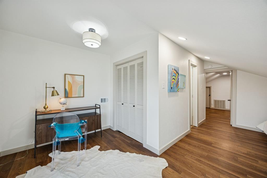 Elmwood - Residential