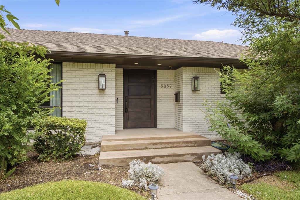 5857 Charlestown Drive