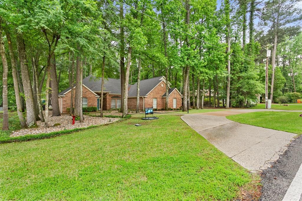 Photo of 1644 Pineview Lane, Hideaway, TX 75771 (MLS # 21252905)
