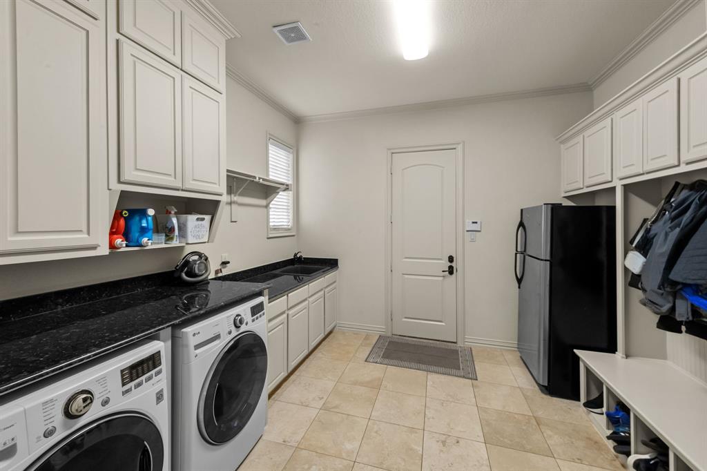 Stratfort Gardens - Residential