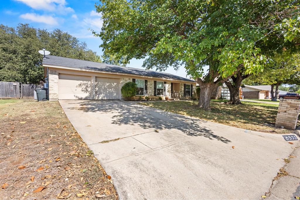 6533 Circleview Drive