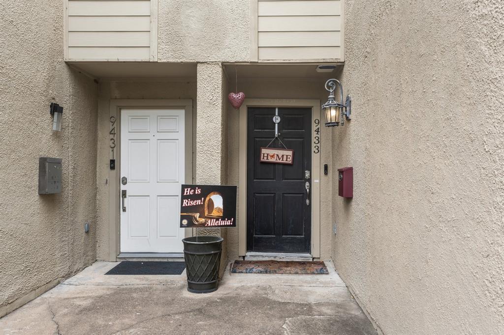 9433 Timberleaf Drive