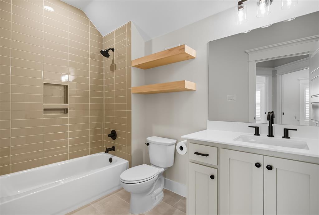 Midtowne Ph 9 - Residential Lease