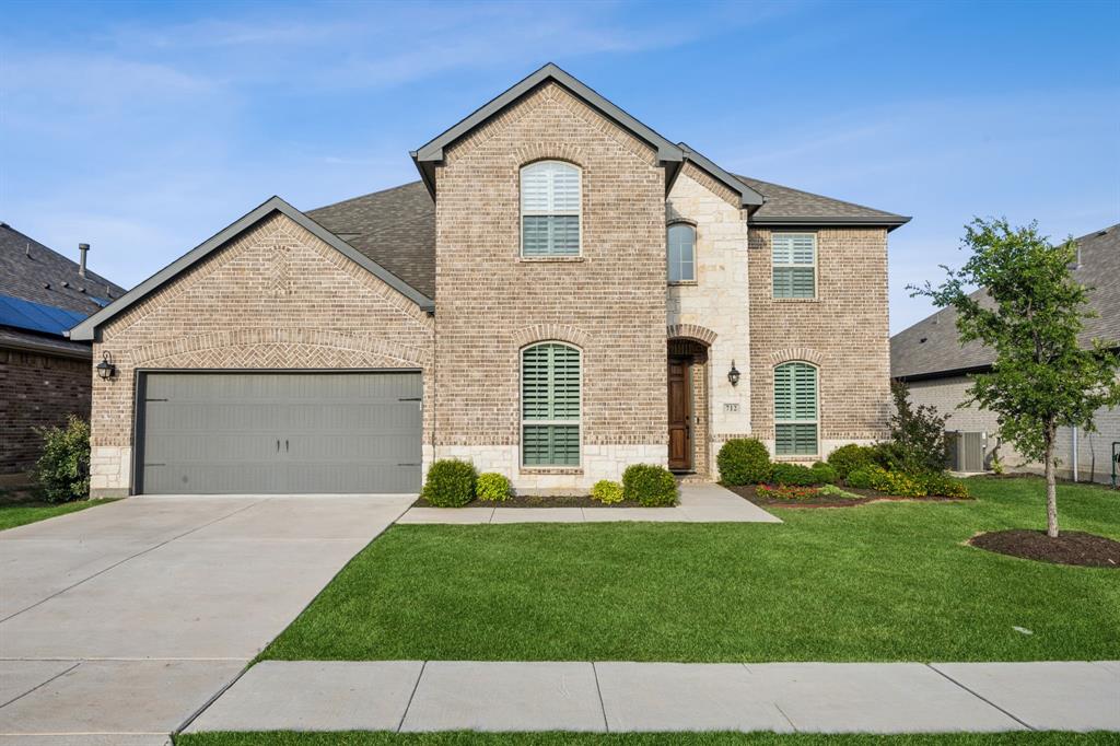 712 Uplands Drive