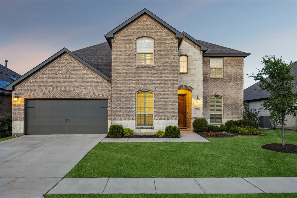 712 Uplands Drive