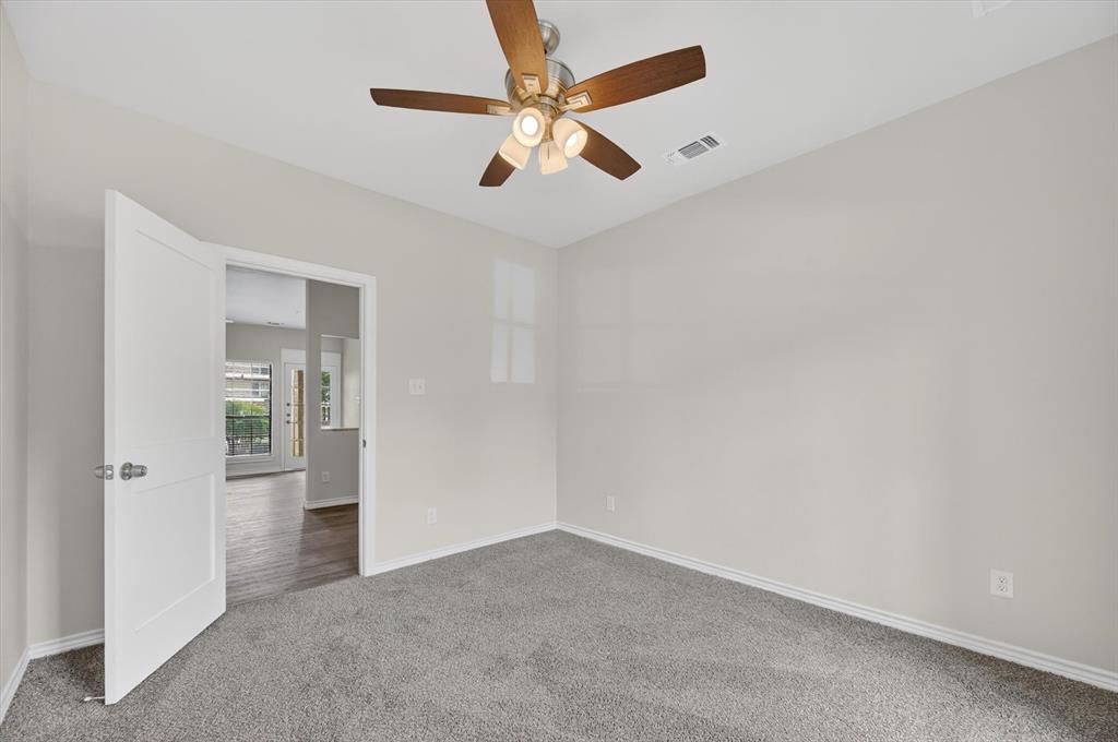 Lovers Lane Condos Ph 01 04 - Residential