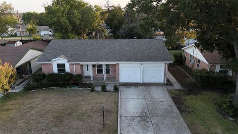 1026 Geronimo Arrow Carrollton TX 75006