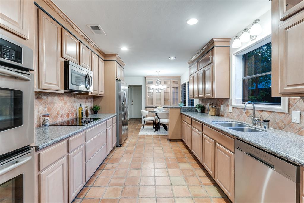 Royal Highlands - Residential