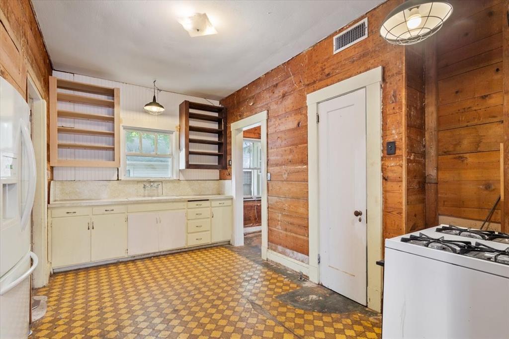 0340.00S48 - Residential