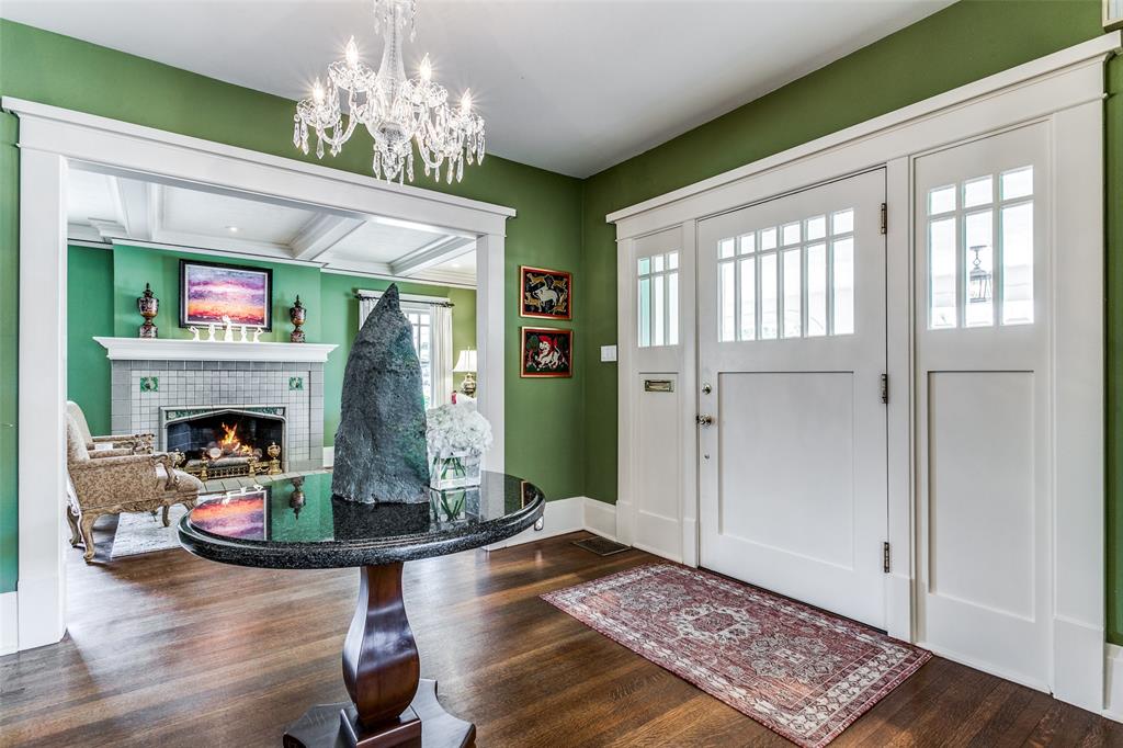 Munger Place - Residential