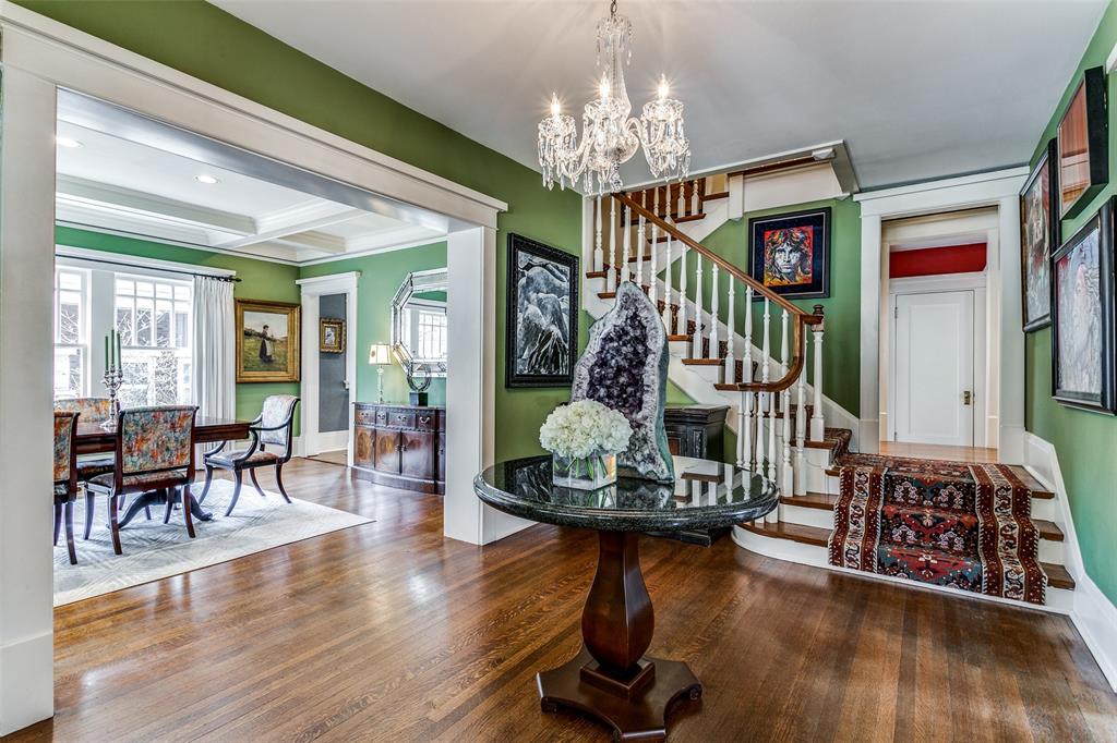 Munger Place - Residential