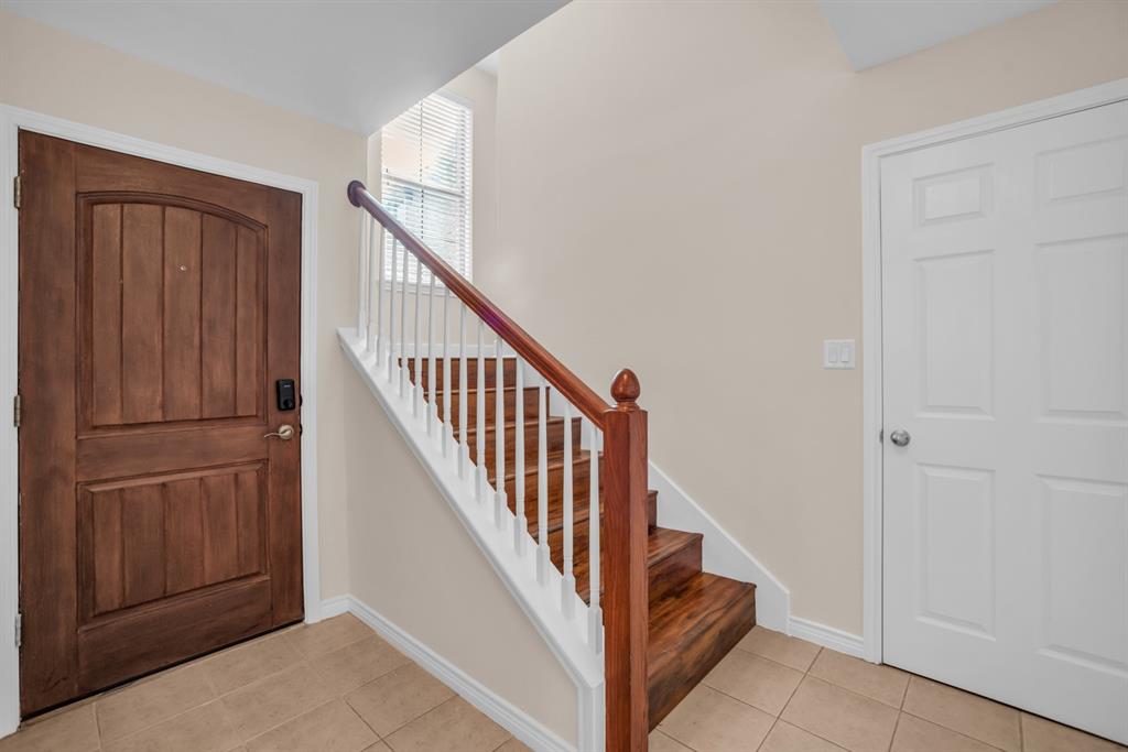 2122 Grove Park Lane