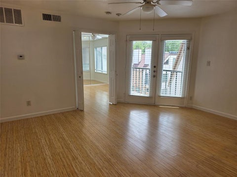 Photo of 2300 Balsam Drive #G306, Arlington, TX 76006 (MLS # 21340828)