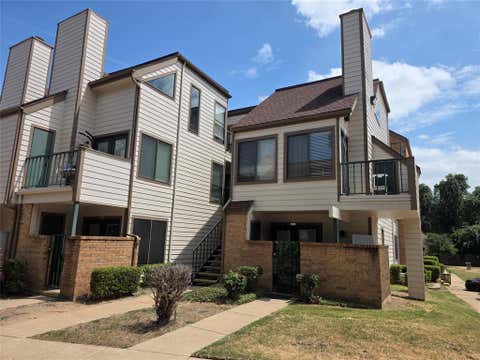 Tiny photo for 2300 Balsam Drive #G306, Arlington, TX 76006 (MLS # 21340828)
