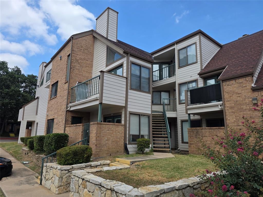 2300 Balsam Drive G306