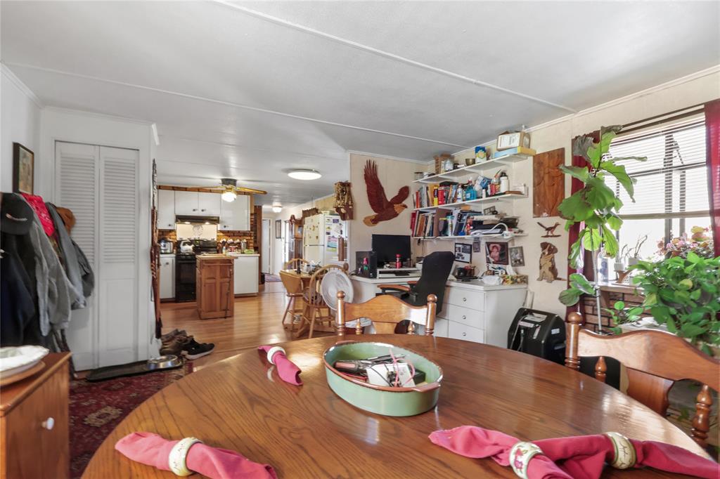 6966 County Road 3512