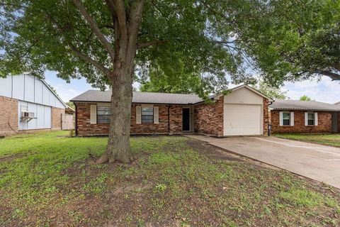 520 Hawthorne Drive Allen TX 75002