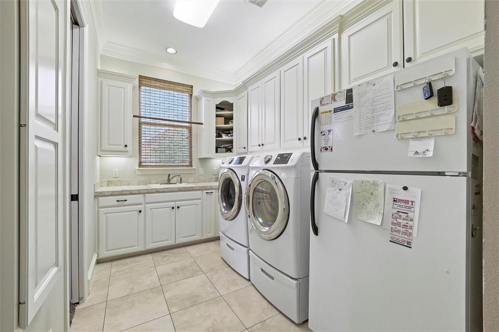 Split Rail Estates Sec - Residential