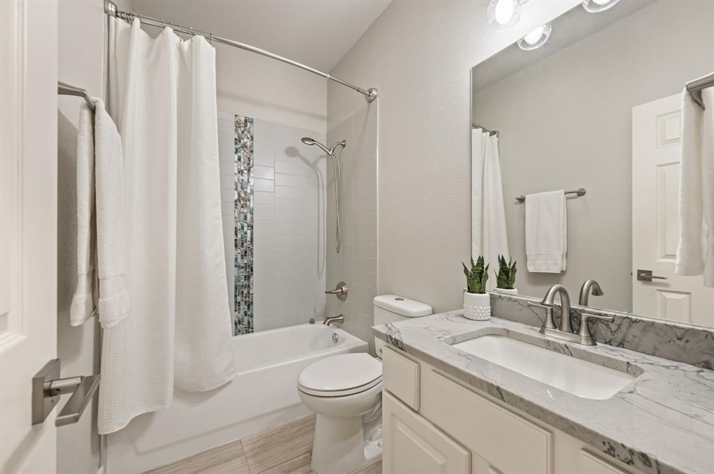 Bloomfield At Hidden Lakes - Residential