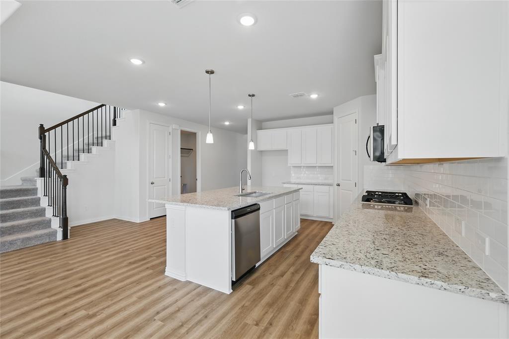 1220 Staffords Point Lane