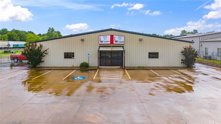 Discover this impressive industrial building located within the Kilgore Independent School District. Built in 2009, this expansive29,200 square foot property on 2.3 acres is designed to meet the needs of a variety of industrial operations. Main Building: Size: 20,000 square feet Clear Height: 14 feet Overhead Doors: 7 (6 are pull-through) Showroom Office Space: Approximately 6,400 square feet Warehouse: Approximately 13,200 square feet Features: Includes 5 offices, 2 bathrooms, and a large service counter Secondary Building: Size: 9,200 square feet Shop Area: Includes shop office and bathroom Overhead Doors: 3 (2 are pull-through) Additional Features: A large covered area perfect for equipment connects the main building to the secondary building. Completely fenced yard with electronic gate offers a secure location for parking and storage. This property is well-suited for businesses requiring substantial showroom, office, and warehouse space with excellent accessibility.