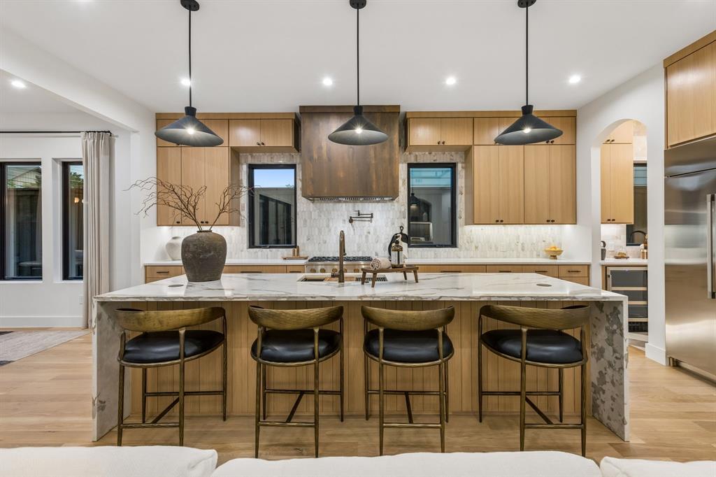Lovers Lane Heights - Residential