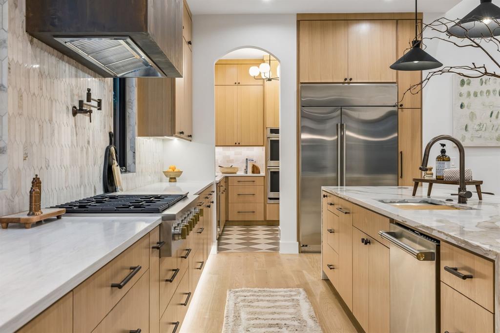Lovers Lane Heights - Residential