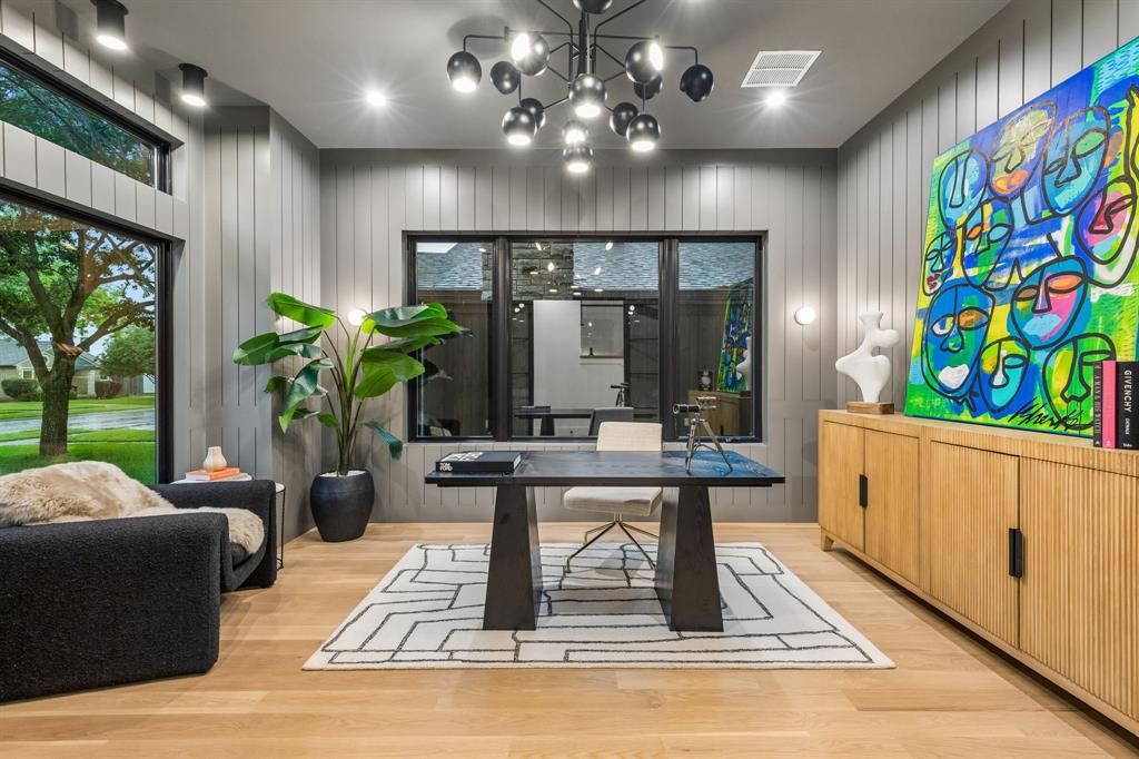 Lovers Lane Heights - Residential