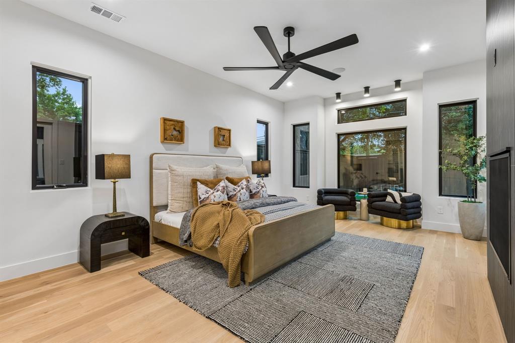 Lovers Lane Heights - Residential