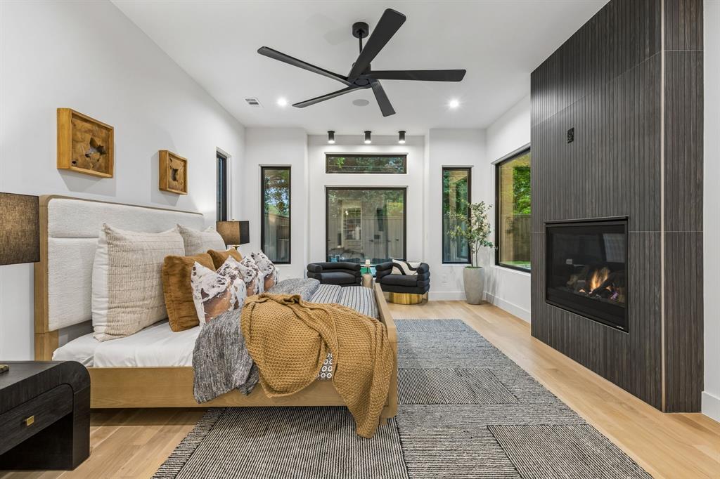 Lovers Lane Heights - Residential