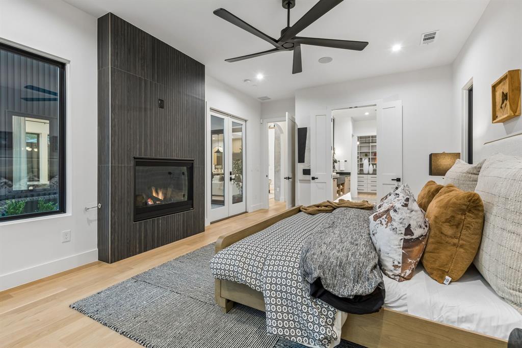 Lovers Lane Heights - Residential