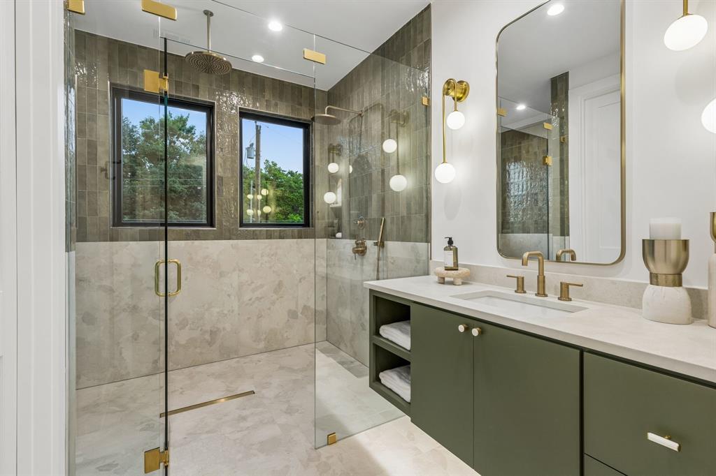Lovers Lane Heights - Residential