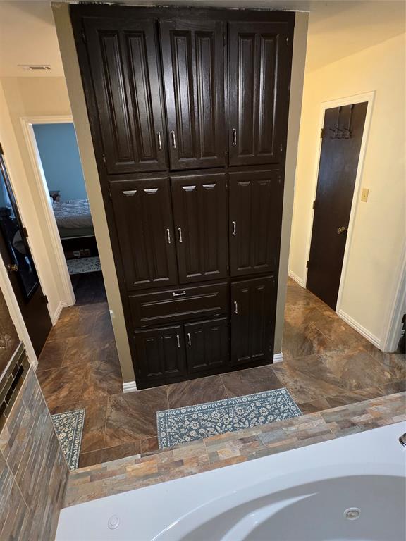 Turf Club Estates Addition Blk - Residential