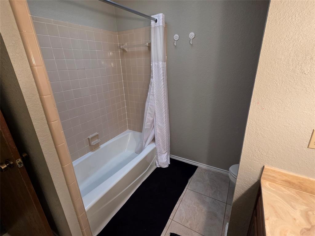 Turf Club Estates Addition Blk - Residential