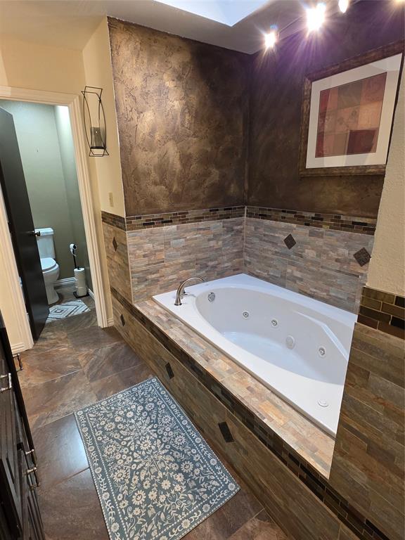 Turf Club Estates Addition Blk - Residential