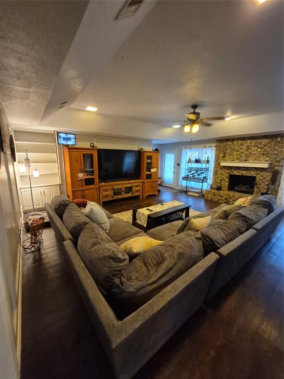 Turf Club Estates Addition Blk - Residential