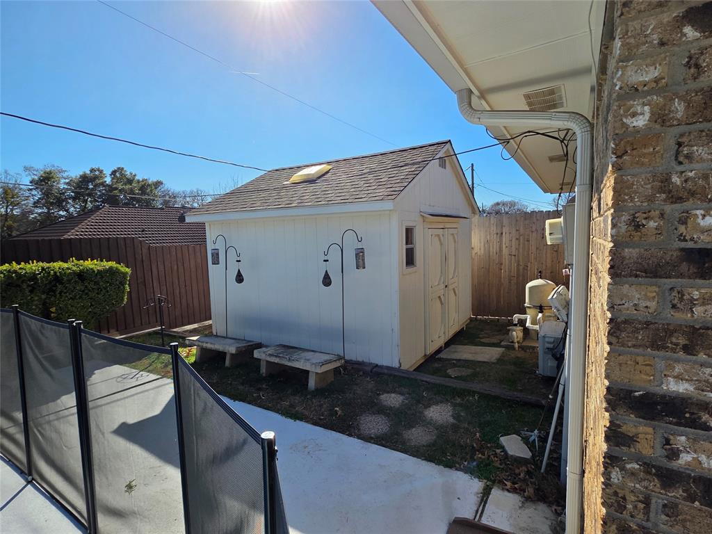 Turf Club Estates Addition Blk - Residential