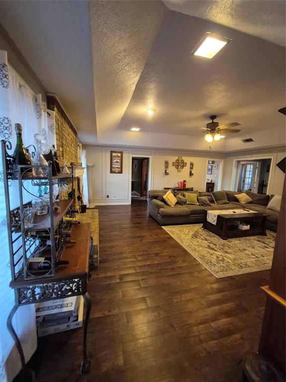 Turf Club Estates Addition Blk - Residential