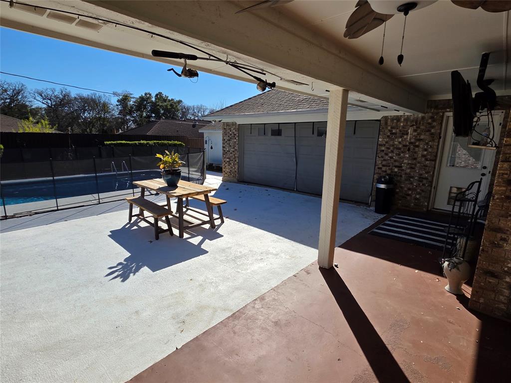 Turf Club Estates Addition Blk - Residential